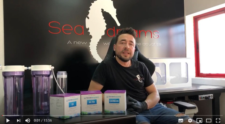 Captura de pantalla de video de agua de calidad para acuario marino